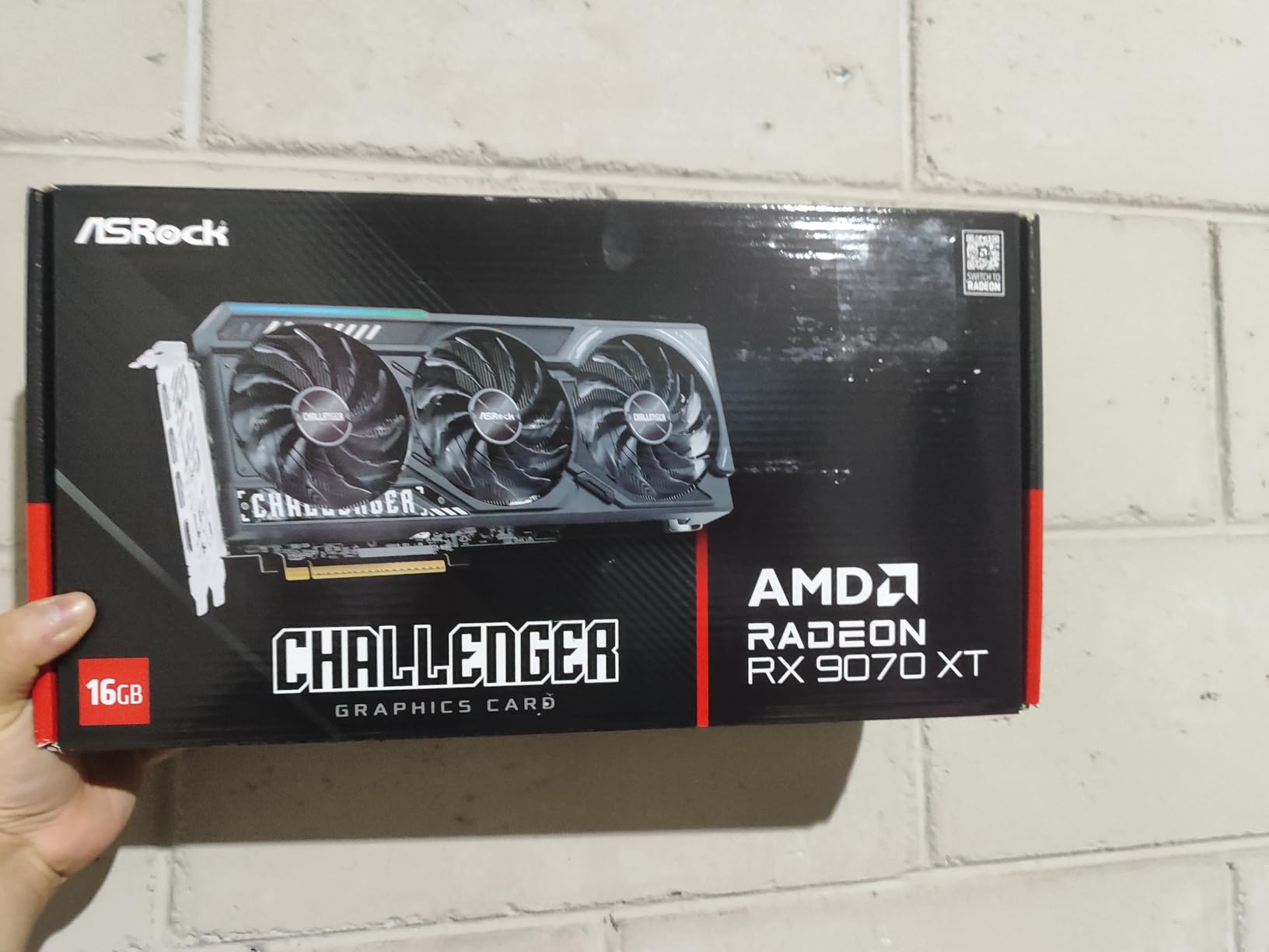 ASRock Radeon RX 9070 XT Challenger 16GB OC Graphics Card - AMD RDNA 4 Architecture, 2970 MHz Boost Clock, GDDR6, PCIe 5.0, DisplayPort 2.1a, HDMI 2.1b, Triple Fan Cooling customer photo 2