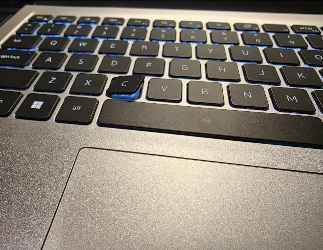15.6 Laptop, FHD, Intel Core i7 1355U, 16GB RAM, Windows 11 Home | 250 nits Anti-Glare IPS, Intel UHD Graphics, DDR5, 512GB SSD, Backlit Keyboard, Wi-Fi 6, Business Ready, DC15250 customer photo 1