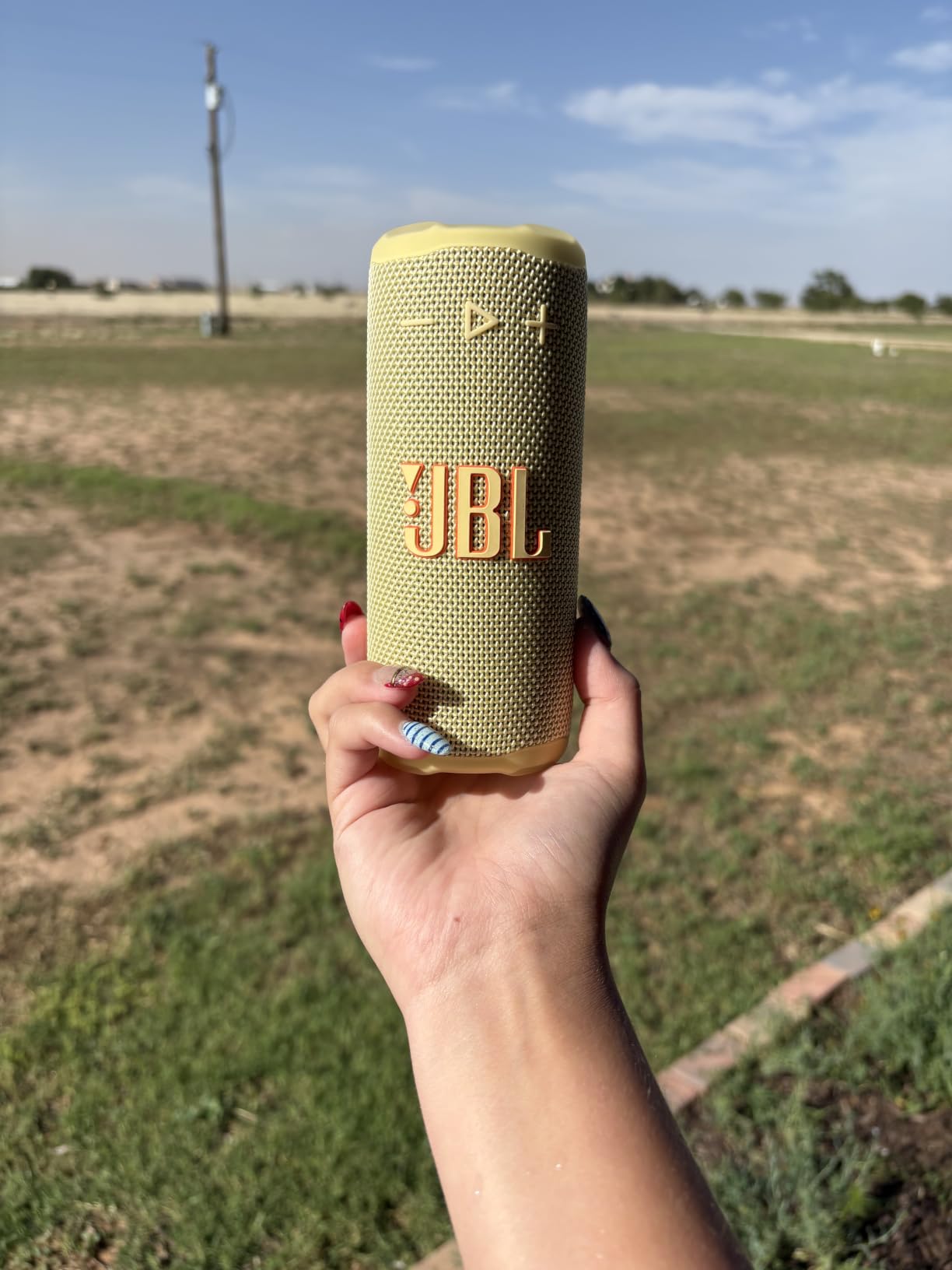 JBL Grip Portable Bluetooth Speaker, Waterproof, Ambient Light - Teal | Up to 14 Hr Playtime, AI Sound Boost, IP68 Waterproof And Dustproof, Drop-Proof, App Control, Ideal For Outdoor And Travel customer photo 2