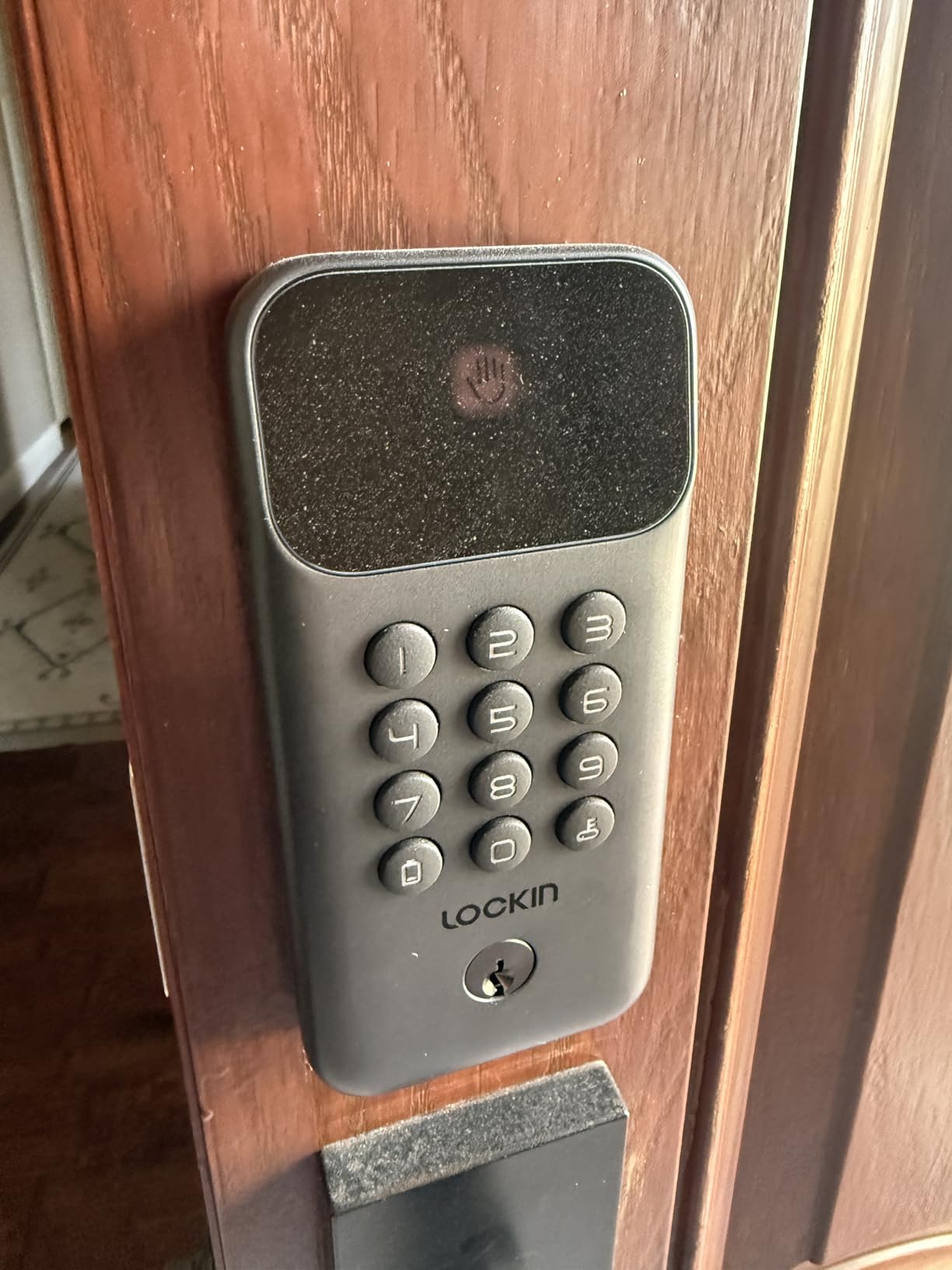 Lockin Veno Go Palm Vein Smart Lock, Wi-Fi Matter Deadbolt | Palm vein unlock, 5 unlock methods, built-in Wi-Fi & Matter, 7-month battery, ANSI Grade 3, IP53 waterproof customer photo 2