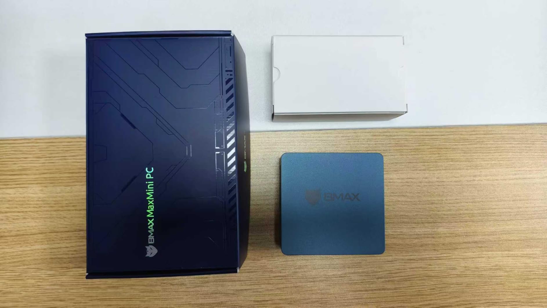 Bmax Mini PC Micro Desktop Computer, Intel Core i5-8257U (Beats N100/N97/N150/4300U/10110U) 16GB DDR4 RAM 512GB SATA SSD, Support 64GB/4TB Expansion, WiFi 6, Dual 4K HDMI/DP, Win 11 Pro,B6 Turbo customer photo 1