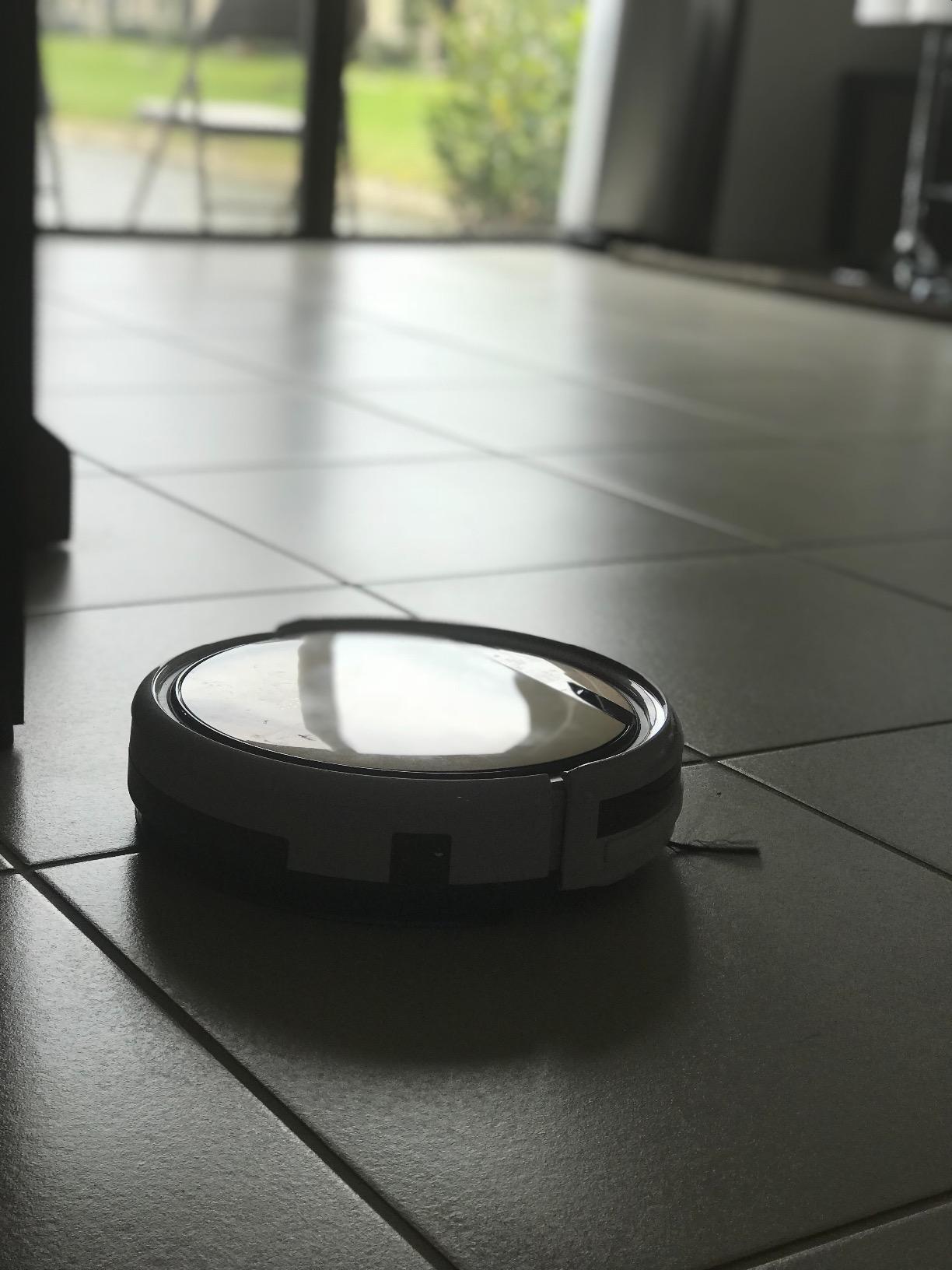 ILIFE V5s Max Robot Vacuum, 4000Pa Max Strong Suction | 2.4G WiFi/App/Alexa/Remote Control, Self-Charging Robotic Vacuum Cleaner, for Hard Floors Carpets and Pet Hair customer photo 2