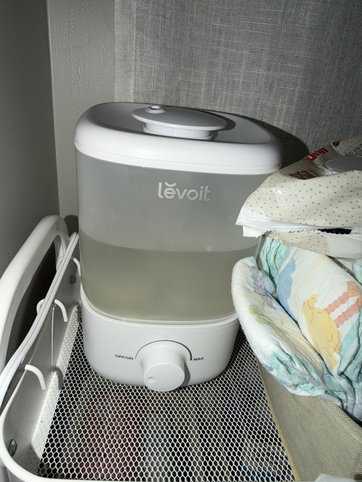 Levoit Humidifiers for Bedroom 4.2L Top Fill for Large Room, NeoClassic 450 | 42H Runtime, Easy to Clean, 21dB Quiet Cool Mist for Baby, Plants, Night Light, Essential Oil Diffuser customer photo 1