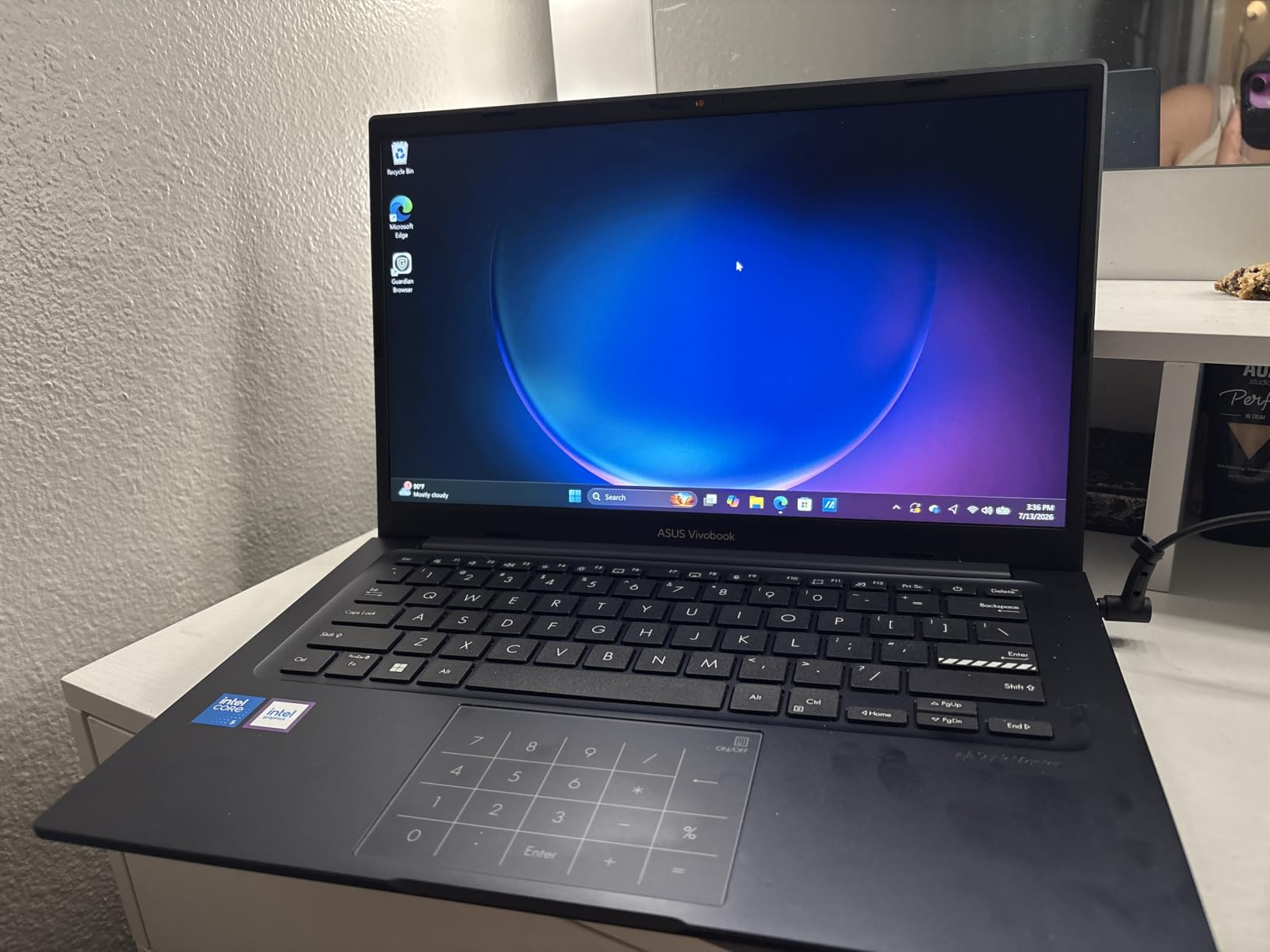 ASUS Vivobook 14