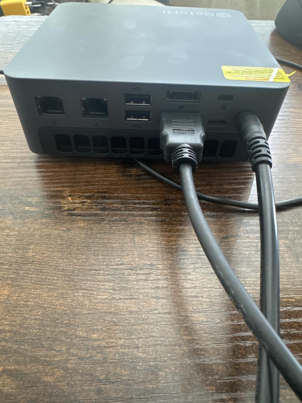 Getorli Mini PC AMD Ryzen 7 8745HS 16GB DDR5 RAM 1TB PCIe 4.0 SSD, Dual 2.5G LAN Mini Desktop with 4K Quad Display customer photo 1