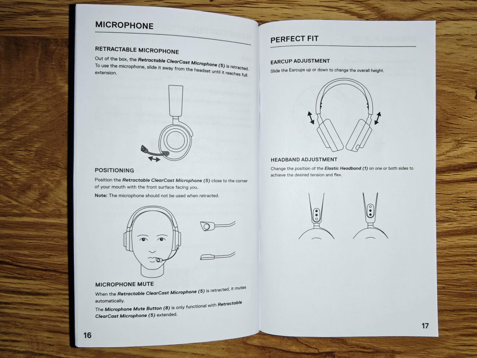 SteelSeries Arctis Nova Pro Omni - Hi-Res Wireless Gaming Headset, 96kHz/24bit, ANC, ClearCast Pro Mic, AI Noise Rejection, Mobile App, Mix 2.4GHz + BT, OmniPlay PC+PlayStation+Xbox - Midnight Blue customer photo 2