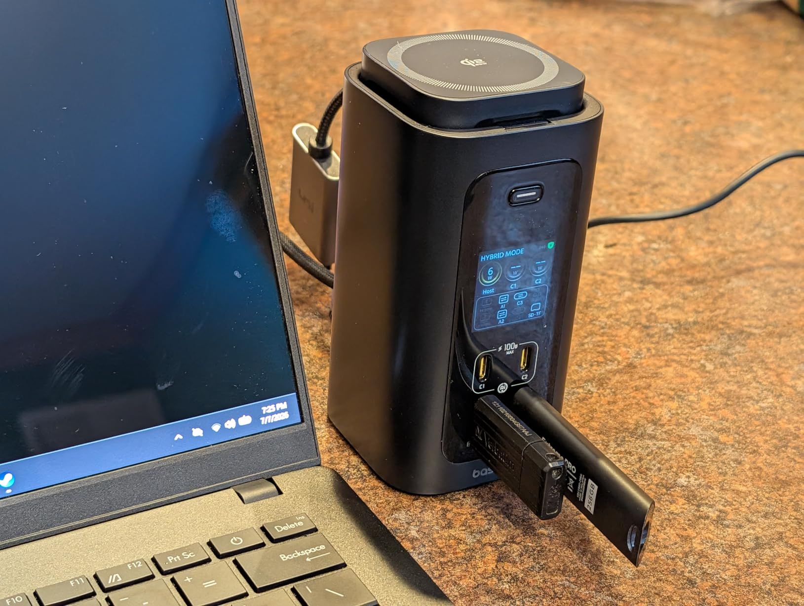 Baseus Spacemate RD1 Pro, 15-in-1 Docking Station with Dual Monitor | 180W GaN Charger, 160W Output for 4 Devices, 25W Qi2.2 Wireless Charging, Smart Display, 4K@120Hz HDMI, 10Gbps USB-C customer photo 2