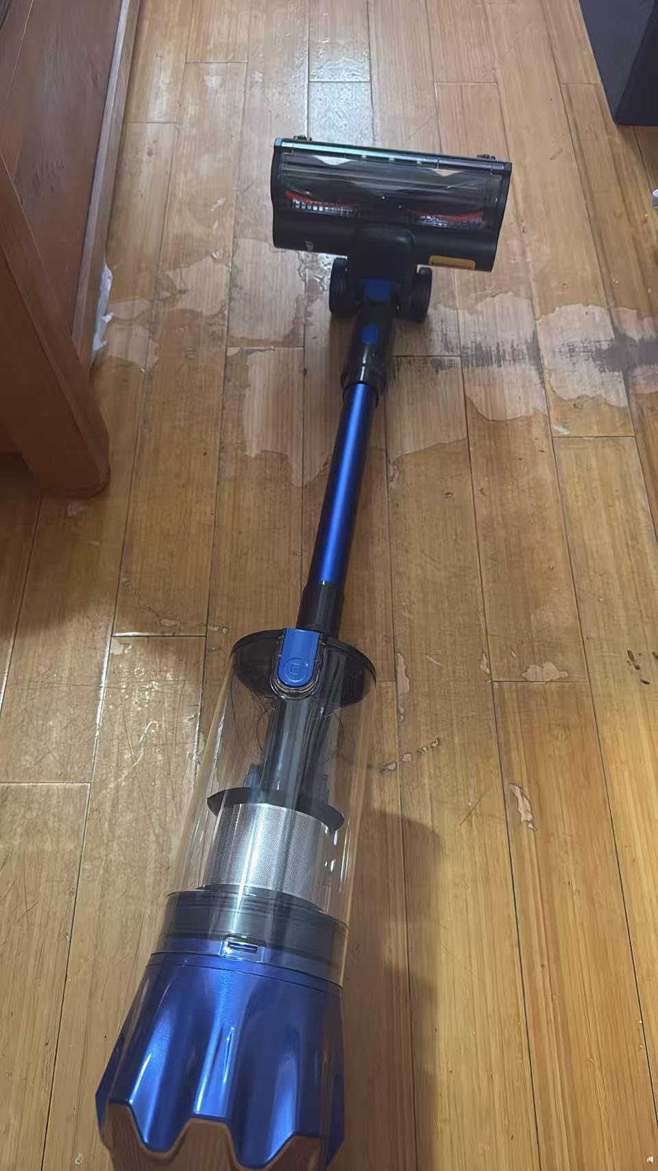 Cordless Vacuum Cleaner, 650W 55KPa Powerful Suction, 70Mins Self-Standing Stick Vacuum with Anti-Tangle Brush, Touch Screen & 1.8L Dust Cup, Vacuum Cleaners for Home, Pet Hair, Carpets & Hard Floors customer photo 2