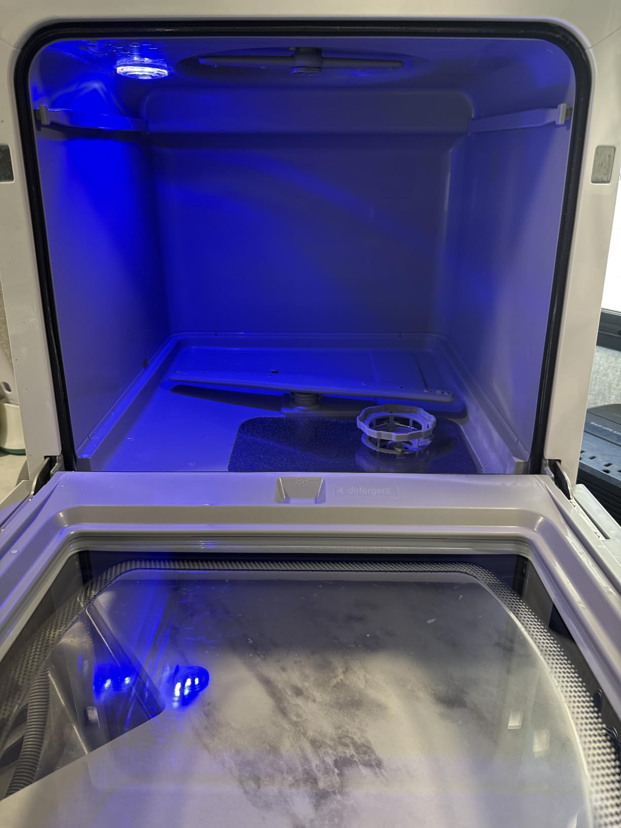 AIRMSEN Portable Countertop Dishwasher, No Hookup Needed, 6 Programs, 1-Hour Hot Air Drying customer photo 1