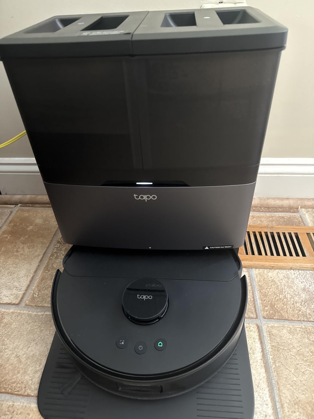 Tapo RV50 Pro Omni Robot Vacuum and Mop with Self-Emptying Dock | LiDAR + Dual-Laser, 15000Pa Suction, Anti-Tangle System for Pet Hair, DeepEdge Mopping, Self-Cleaning, Obstacle Avoidance customer photo 2