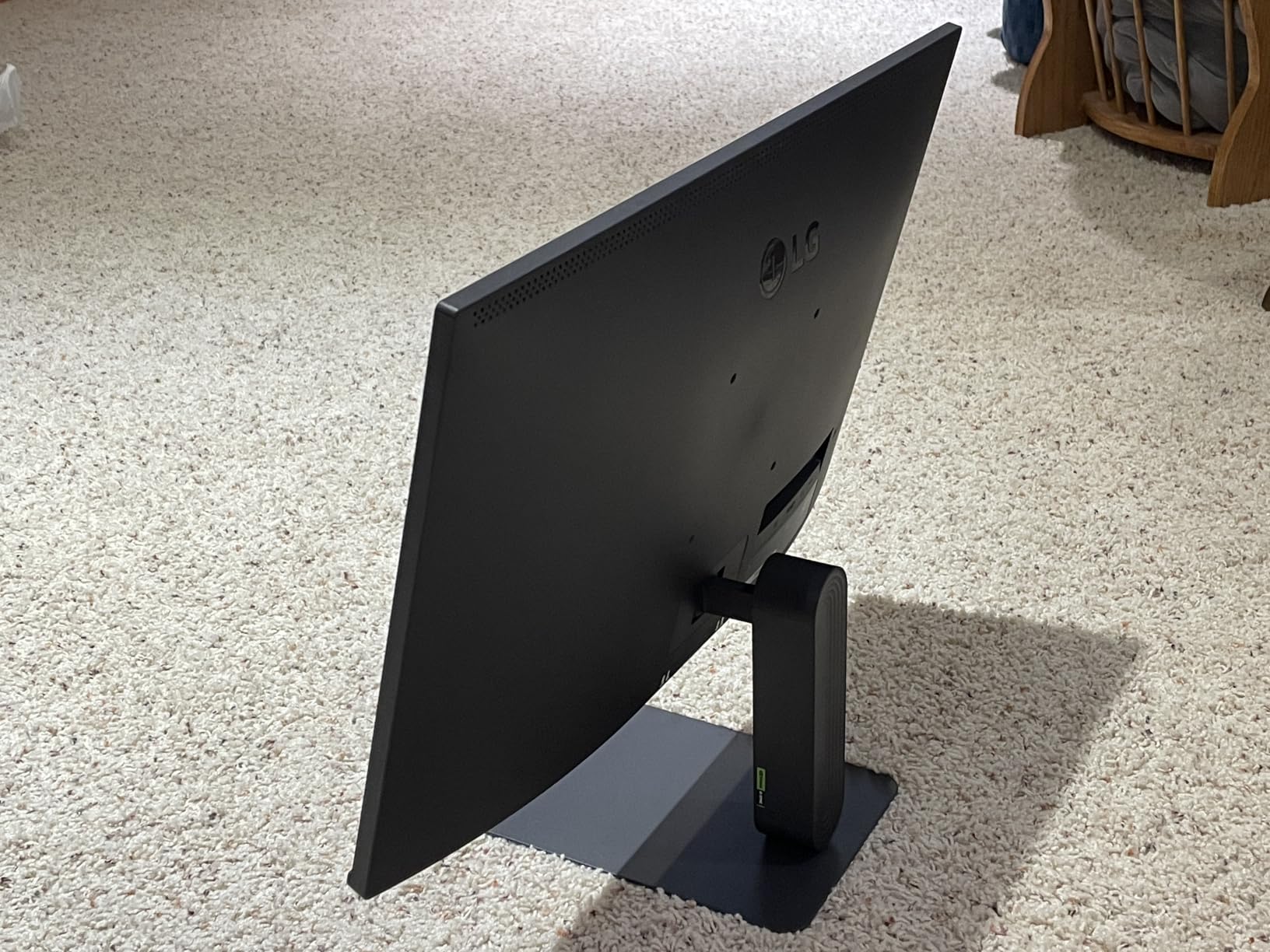 LG 27G414B-B 27-inch Ultragear Full HD (1920 x 1080) IPS Gaming Monitor 144Hz, 1ms, NVIDIA G-Sync Compatible, FreeSync, HDR10, Built-in Speaker, Tilt/Height Stand customer photo 1