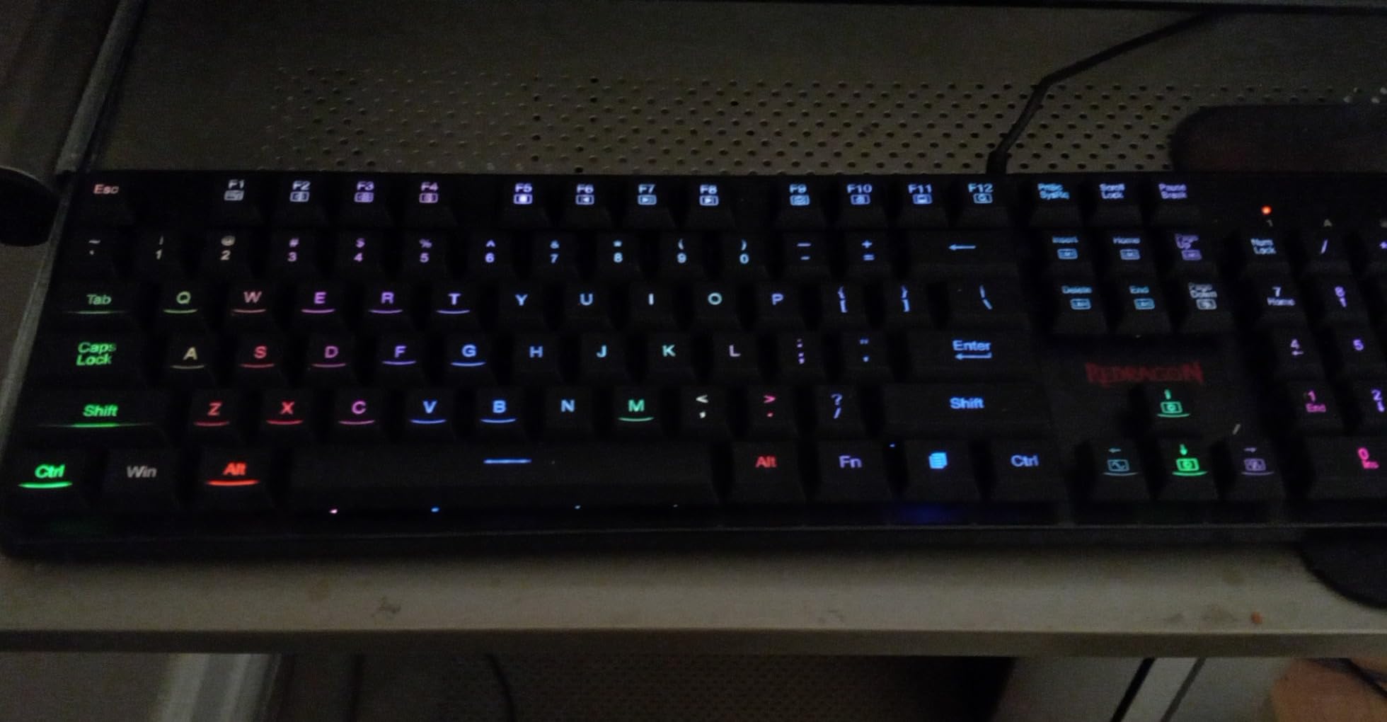 Redragon K771 Wireless Mechanical Keyboard, 108-Key Gaming Keyboard with 4 Extra Hotkeys, 5-Layer Noise Dampening, Pre-lubed Linear Switches, Hot-swap Custom RGB Keyboard for PC/Mac - Blue&White customer photo 1