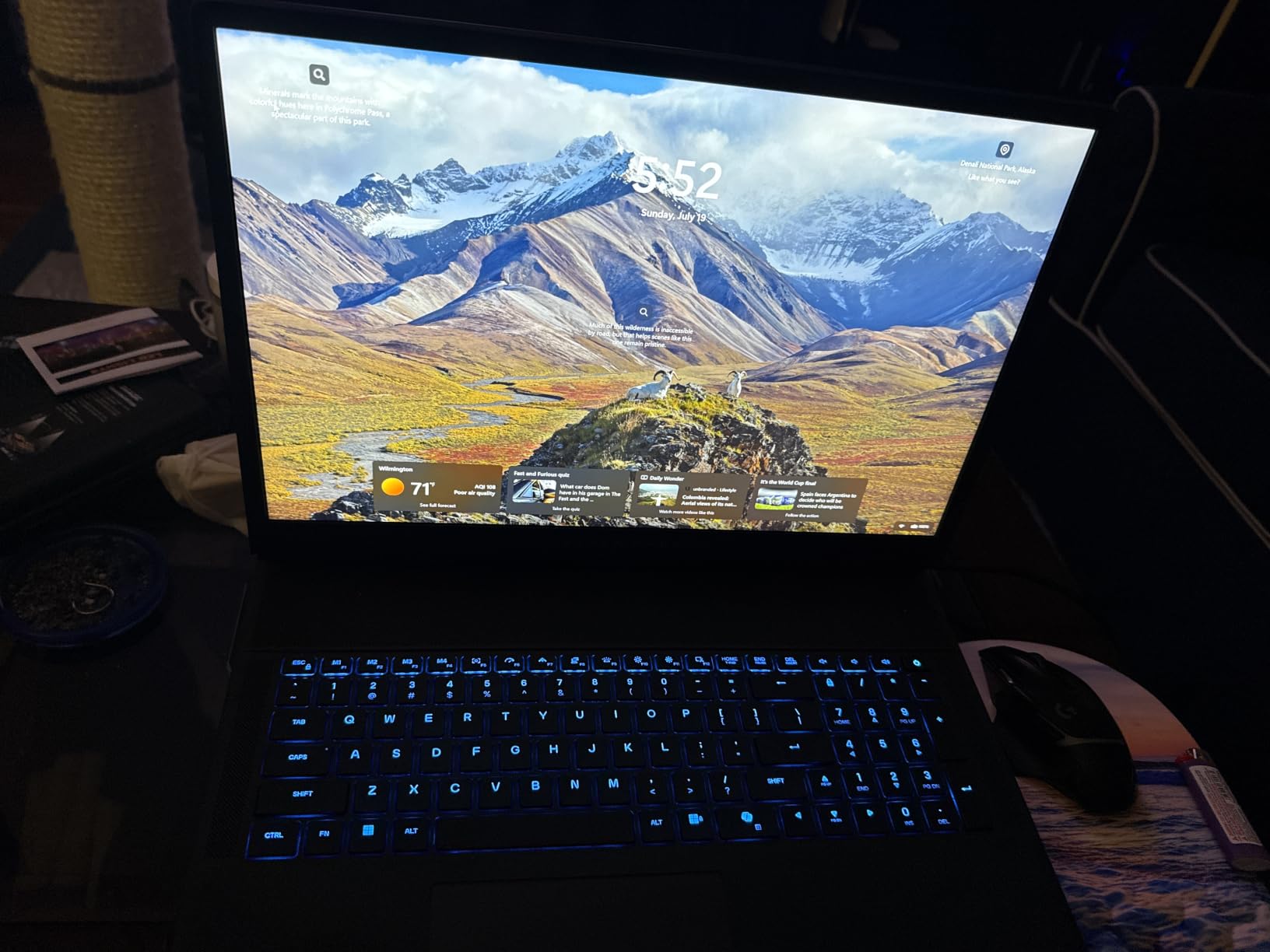 msi Vector 16 RTX 5080 Intel Ultra 9 275HX 64GB DDR5 2TB SSD Gaming Laptop | 16