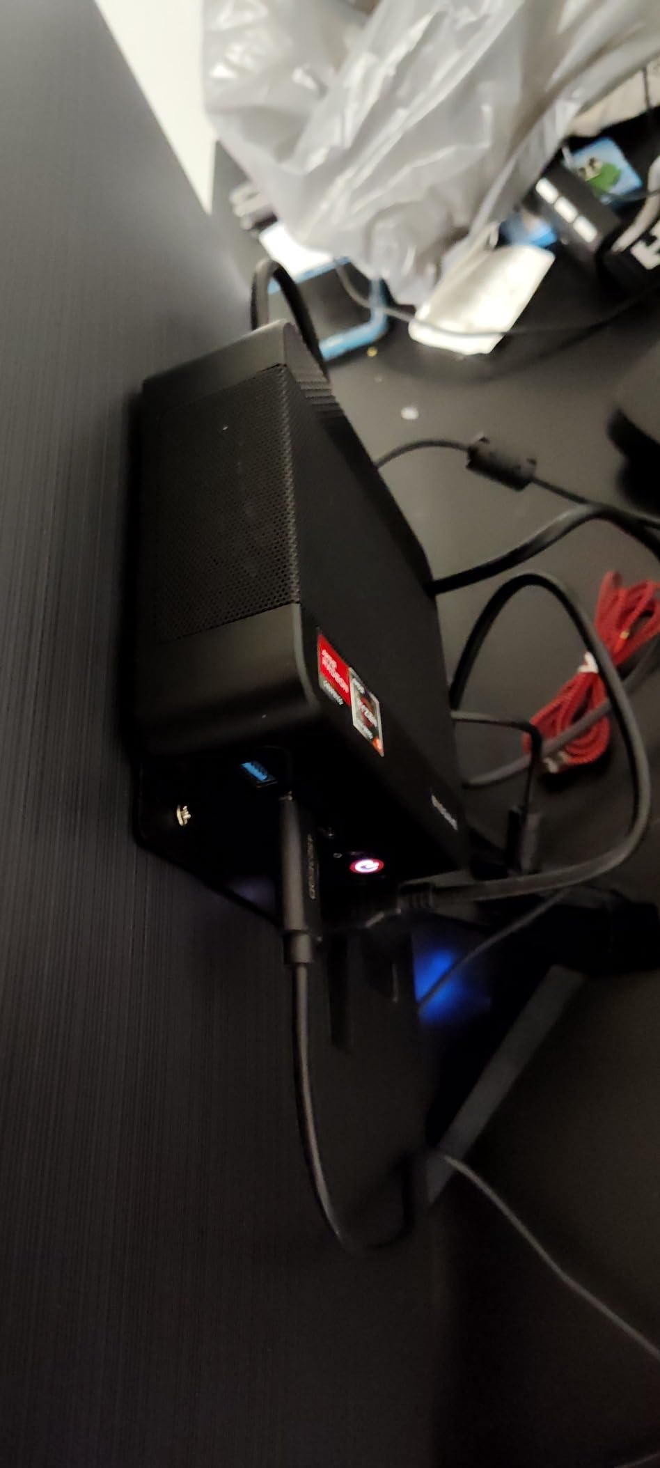 BOSGAME AI 9 Mini PC, AMD HX 470 (up to 5.2GHz), 32GB DDR5 1TB PCIe 4.0 SSD | Radeon 890M, 12C/24T, 86TOPS, DDR5 256GB max, triple M.2 8TB max, USB4/OCuLink, WiFi7/BT5.4/Dual 2.5G, 8K Quad Display customer photo 1