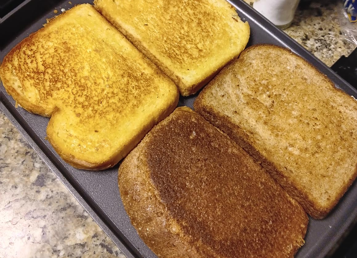 Presto 07211 Liddle Griddle customer photo 2