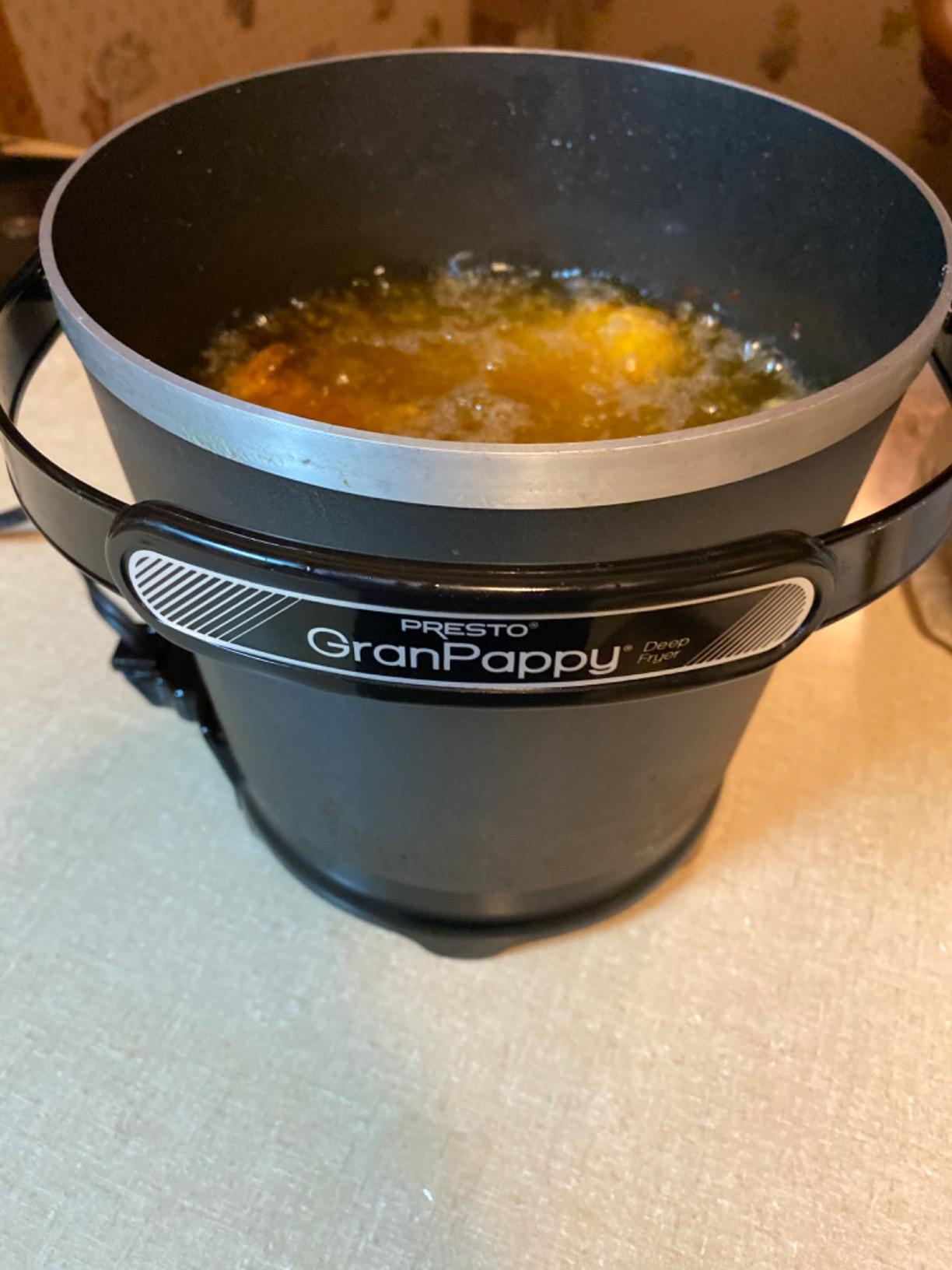 Presto 05411 GranPappy Electric Deep Fryer customer photo 1