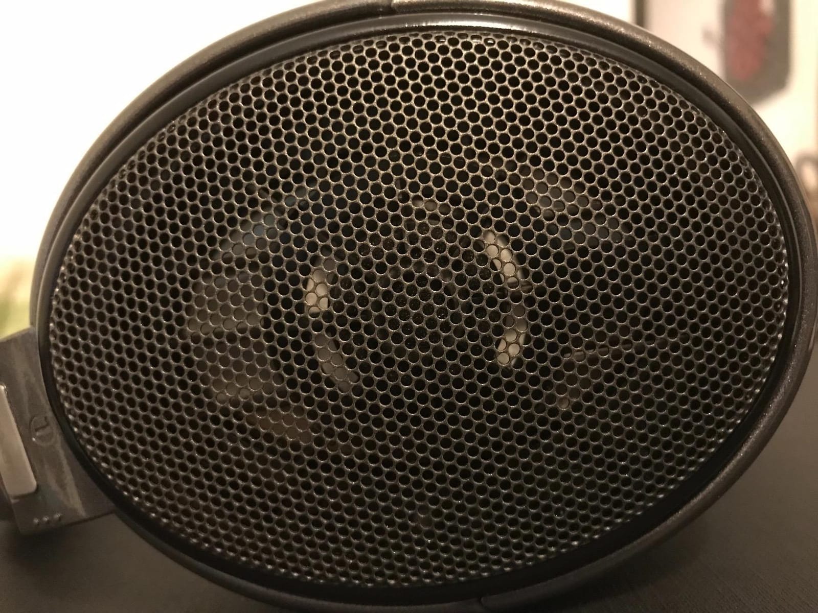 Sennheiser HD 650 Audiophile Hi-Res Open Back Dynamic Headphone, Titan customer photo 2