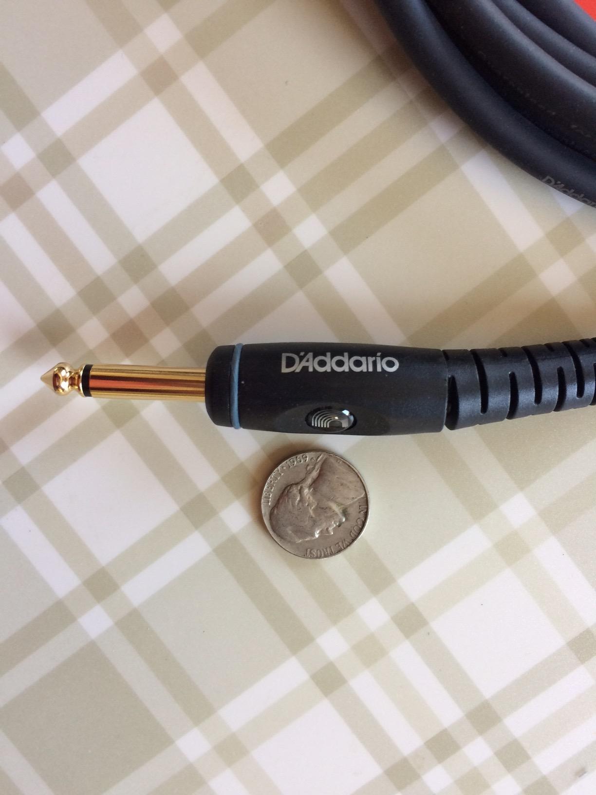 D’Addario Accessories Custom Series Guitar Cables - Instrument Cable with ¼ Inch Ends - High Performance Guitar Cord - For Guitars, Bass, Keyboards - Mono - Straight End, 10 feet customer photo 2