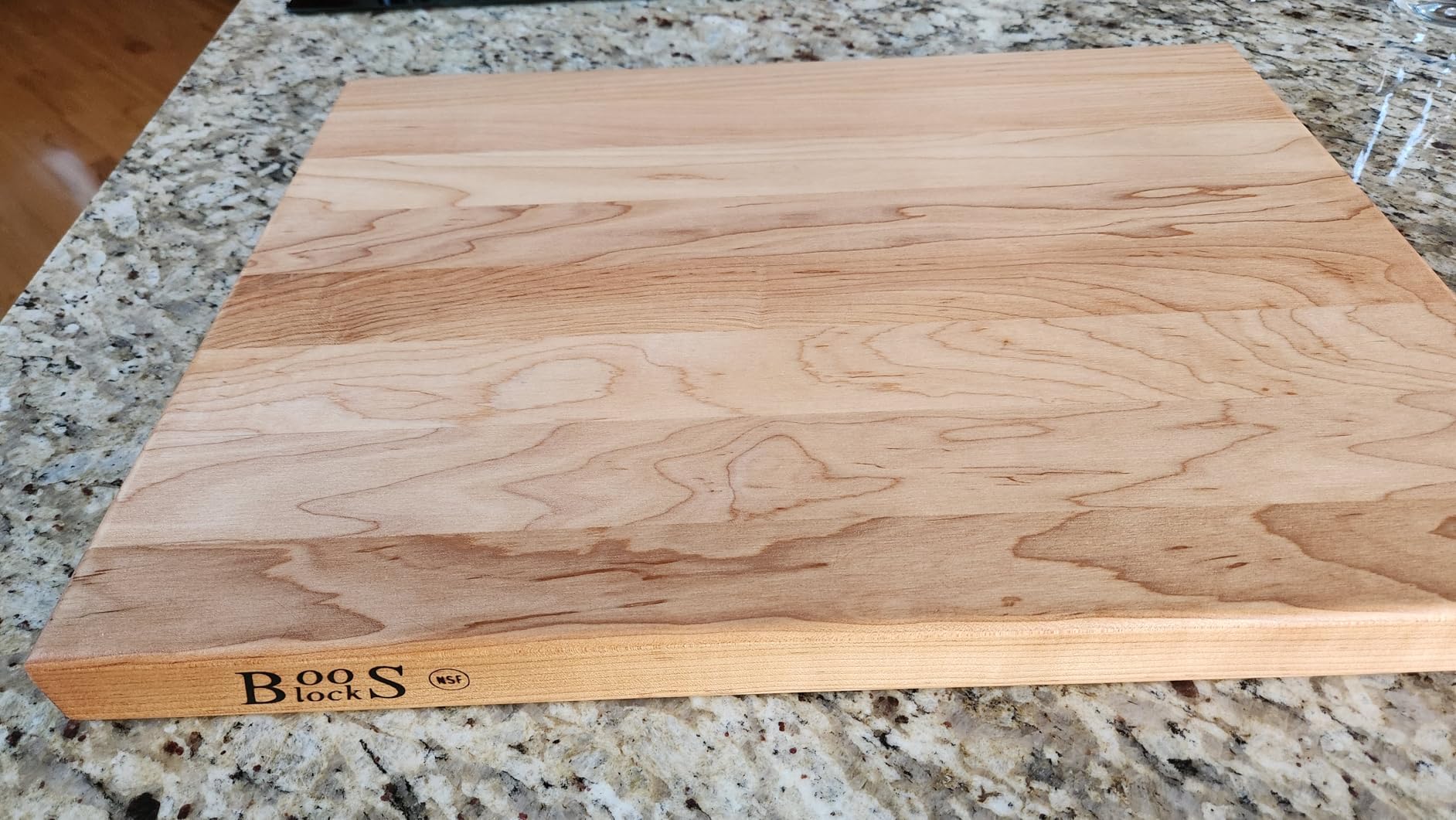John Boos R-Board Series Rectangular Wooden Maple Cutting Board 18”x12” | – 1.5” Thick, 10-lb Reversible Butcher Block with Edge-Grain & Finger Grips – Made in the USA customer photo 2