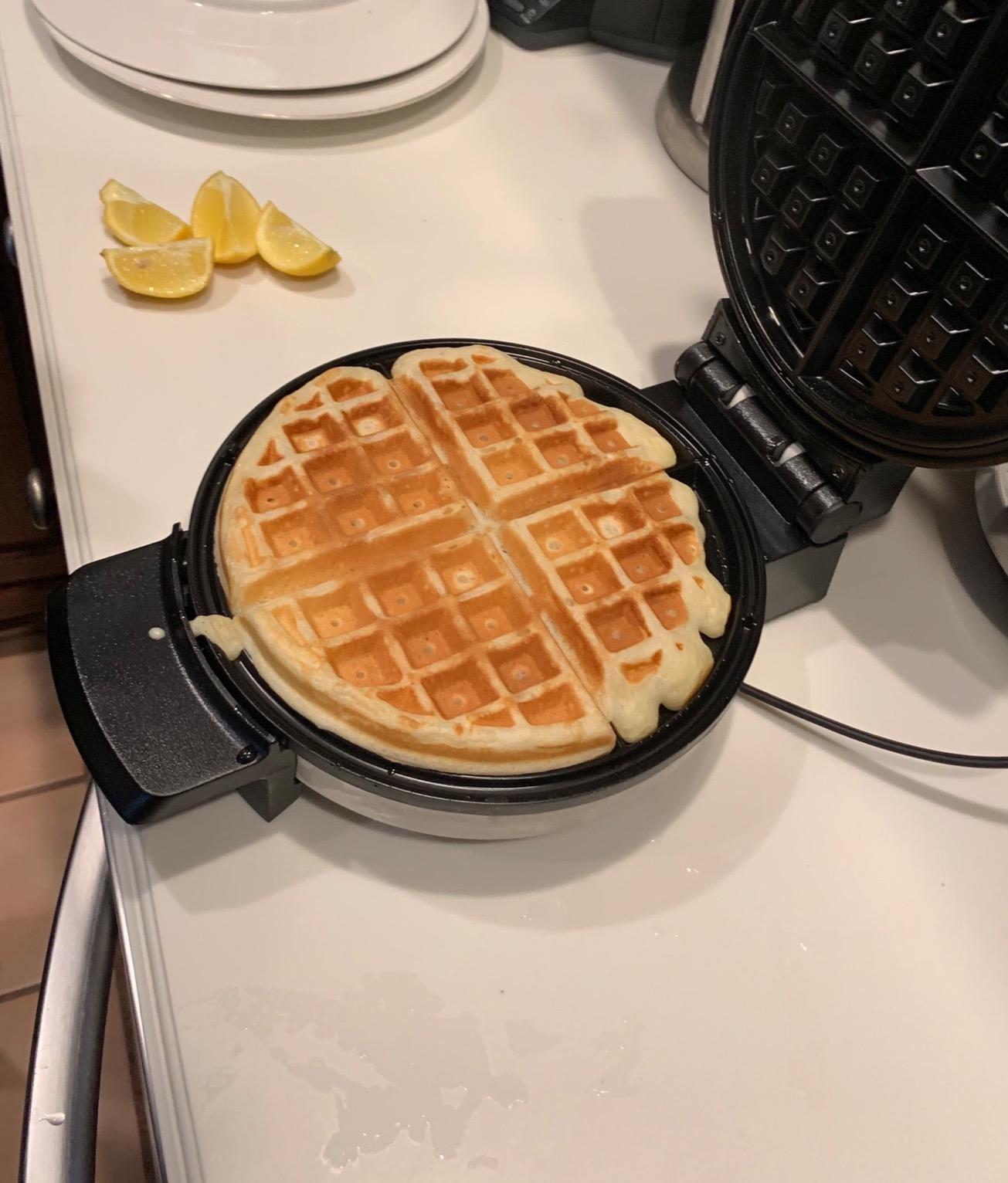 BLACK+DECKER Belgian Waffle Maker, Stainless Steel customer photo 1