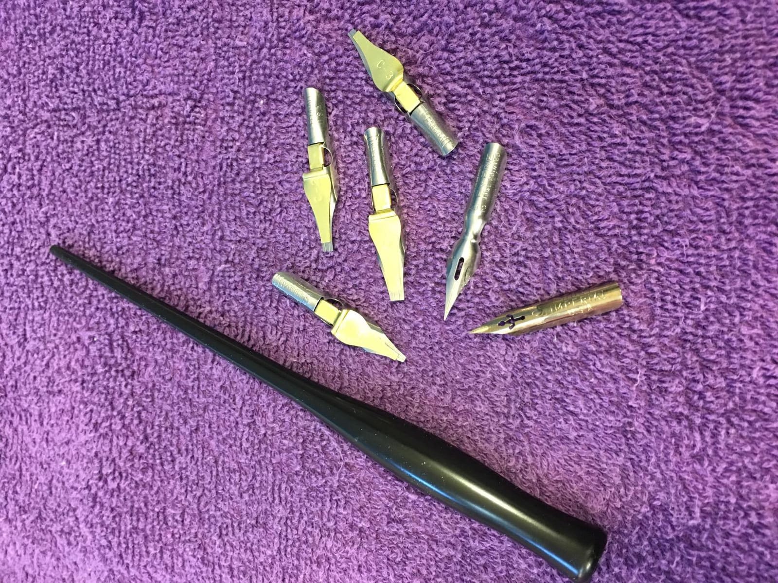 Speedball Basic Calligraphy Set, Set of 7 customer photo 2