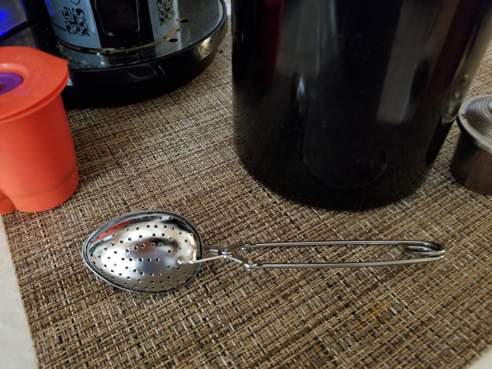 HIC Kitchen Snap Spoon Tea Infuser, 18/8 Stainless Steel, For Loose Leaf Tea and Mulling Spices customer photo 2