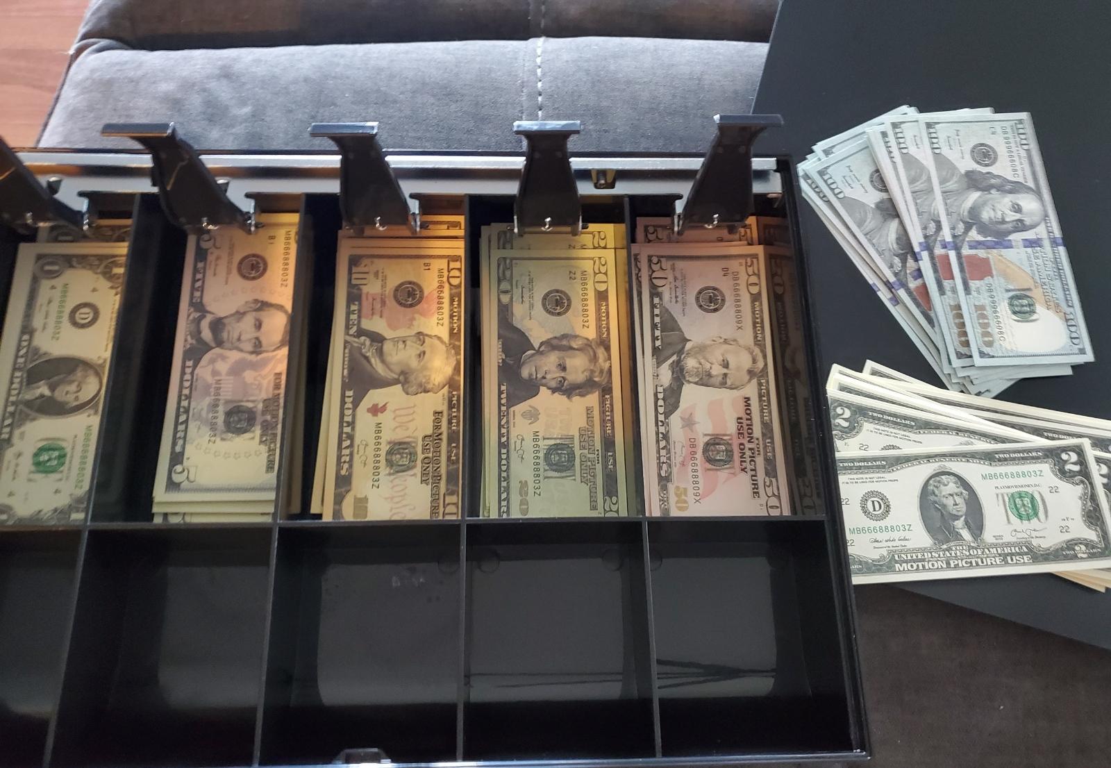 Sparco Locking Cover Money Tray customer photo 2