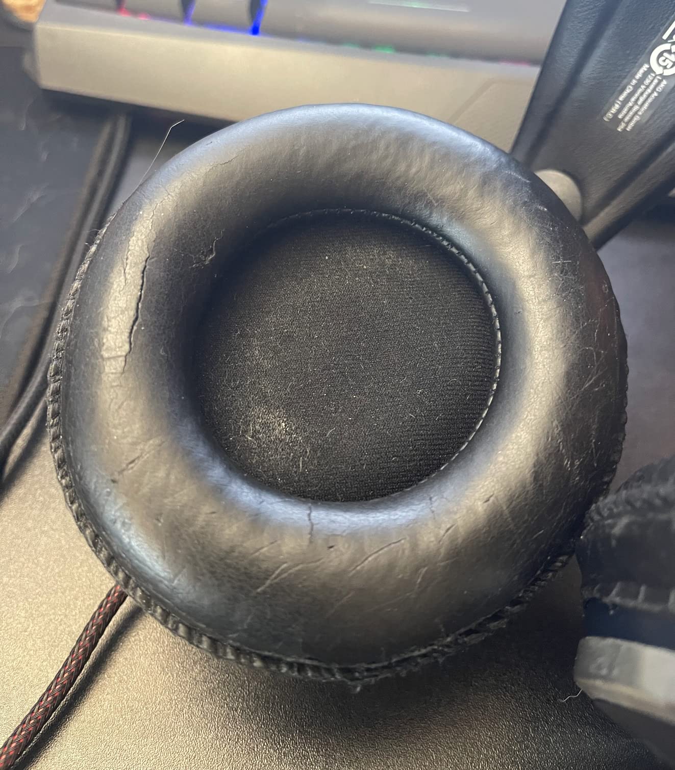 AKG Pro Audio K271 MKII Over-Ear, Closed-Back, Professional Studio Headphones, Black (2470X00190) customer photo 1