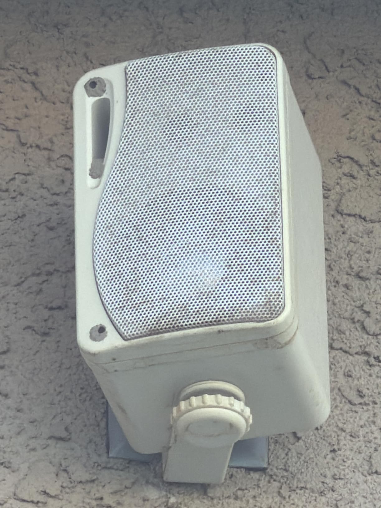 Pyle 3-Way Indoor & Outdoor Box Speaker System - 3.5