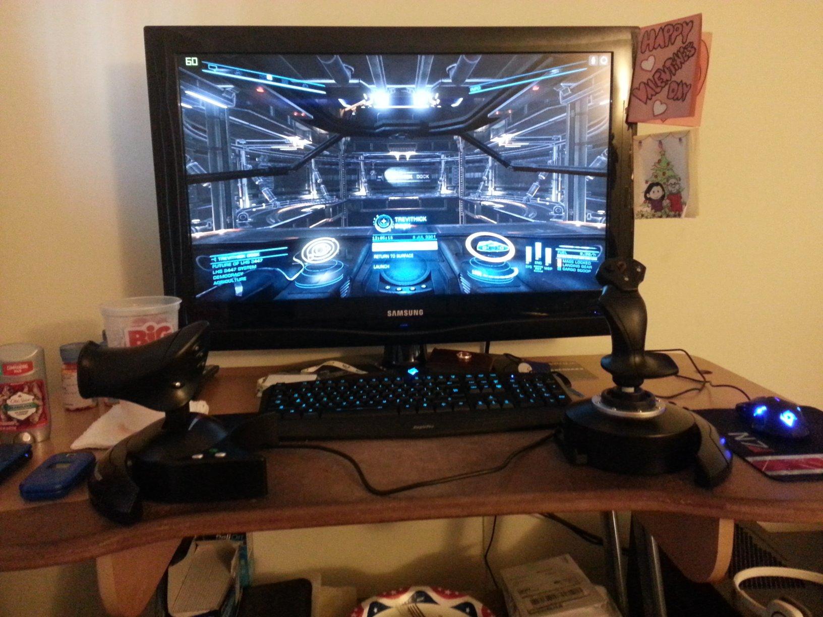 Thrustmaster T-Flight Hotas X USB Flight Sim Stick & Throttle - PC customer photo 1