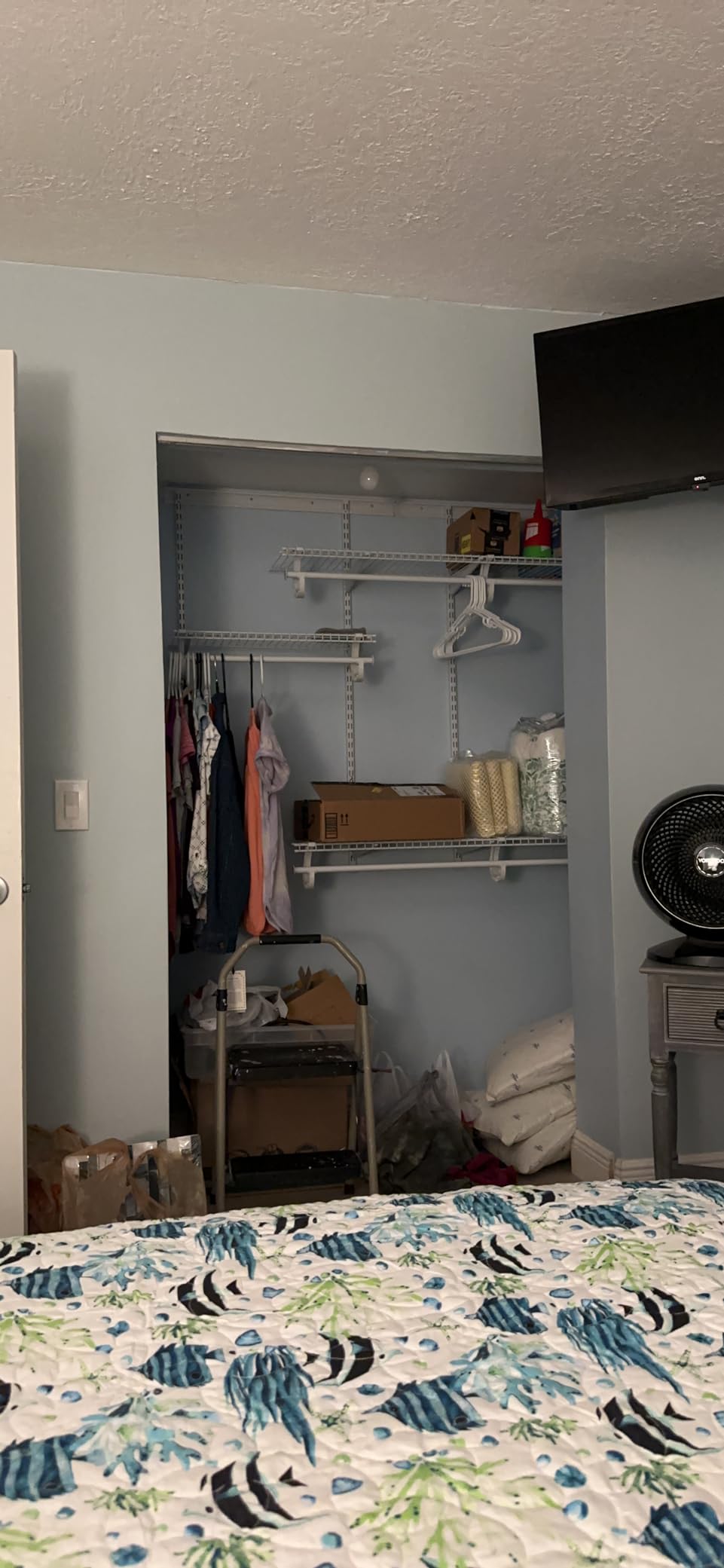 ClosetMaid ShelfTrack Wire Closet Organizer System, Adjustable from 5 to 8 Ft., with Shelves, Clothes Rods, Shoe Shelf, Hardware, Durable Steel, White customer photo 2