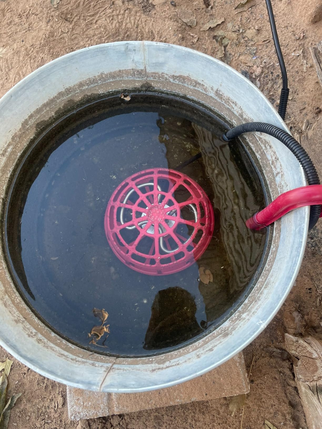 K&H Bucket Heater, Ultimate Pail Deicer, Safety Listed, 250W, Red customer photo 1