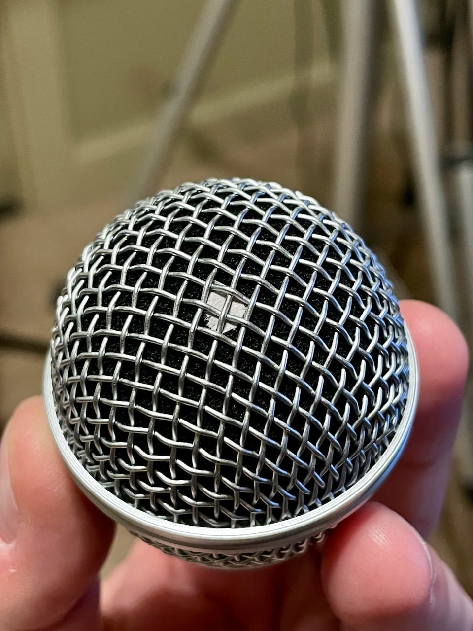 Pyle Microphone, Dynamic Cardioid, XLR Cable Included, Unidirectional, Rugged Construction, Built-in Pop Filter, Perfect for Stage & Studio, High Gain, Ultra-Wide Frequency Response, 15ft Cable customer photo 2