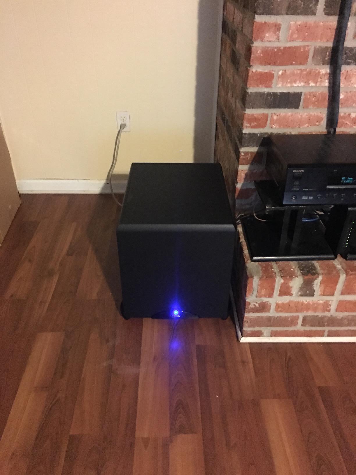 Klipsch Sub-12HG Synergy Series 12-Inch 300-Watt Subwoofer with High Gloss Trim (Black) customer photo 2