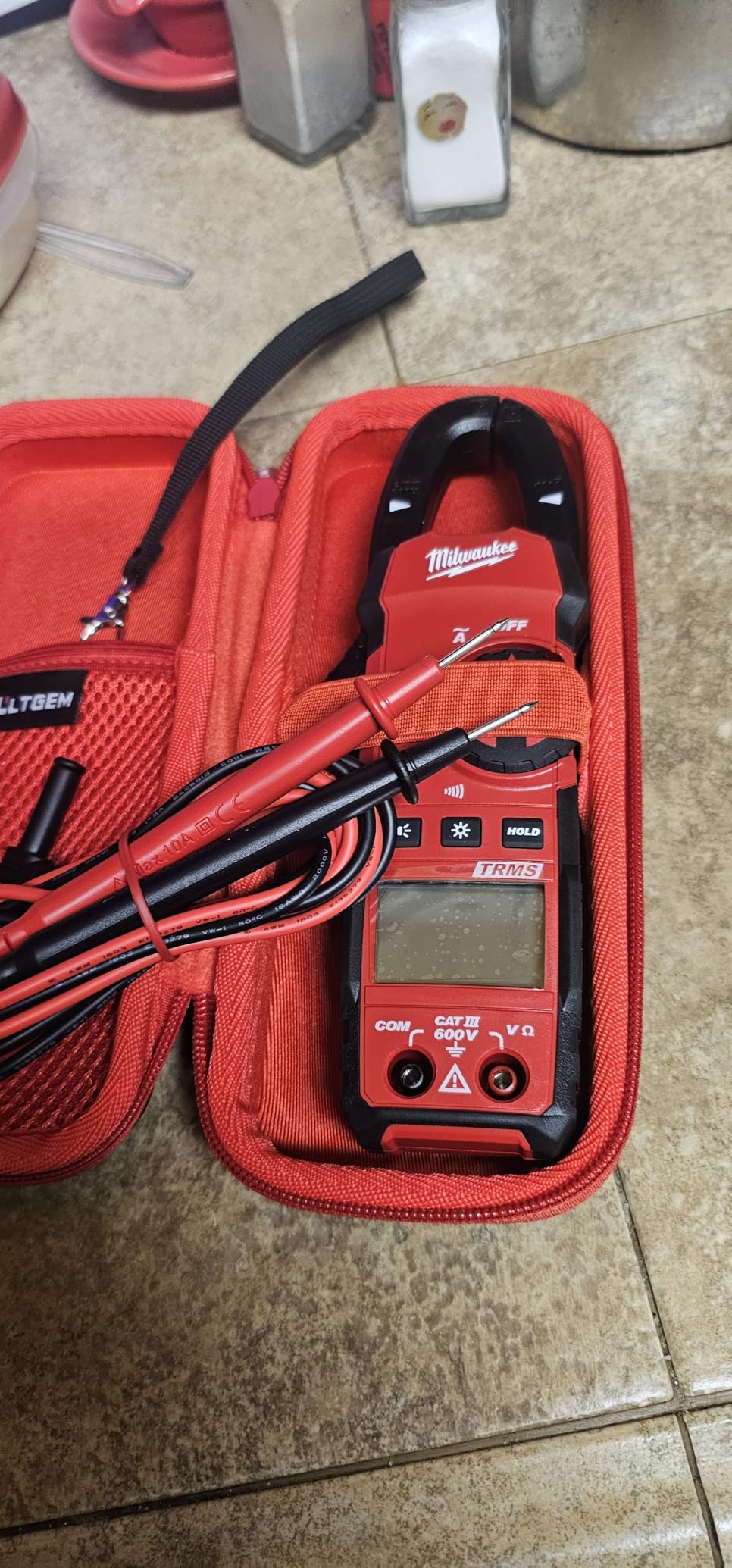 Milwaukee 2235-20 400 Amp Clamp Meter customer photo 2