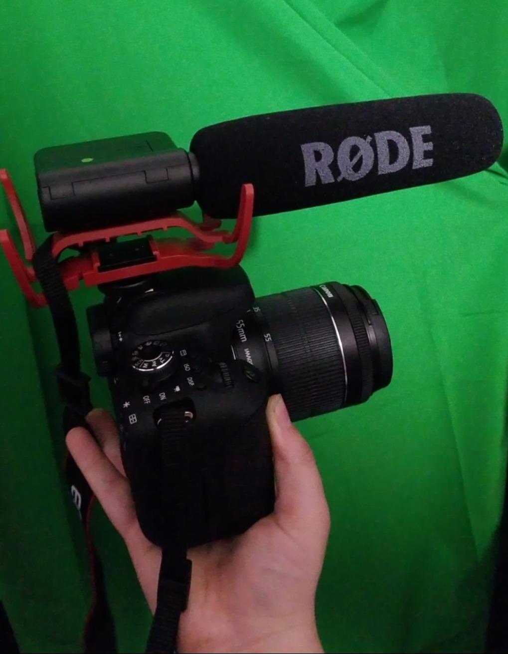 Rode VideoMic Camera-Mount Shotgun Microphone with Rycote Lyre Shock Mounting, Black customer photo 1