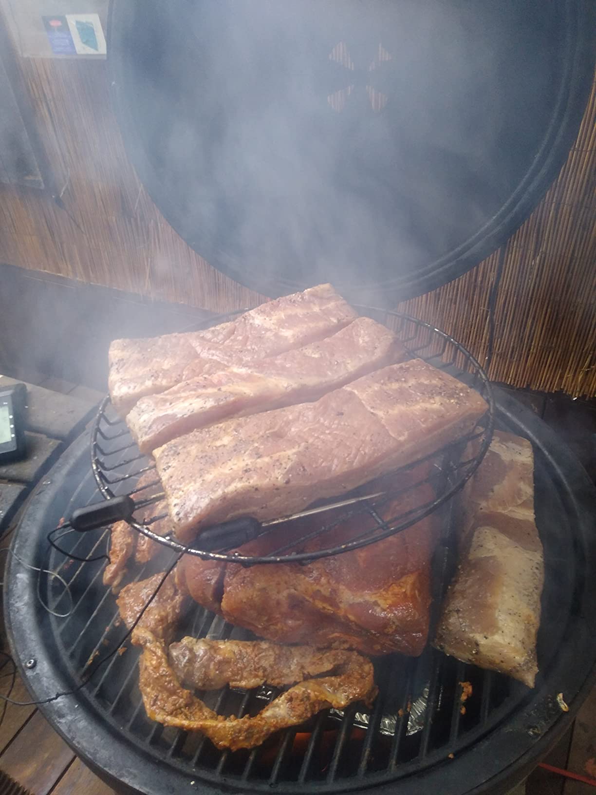 Char-Griller® AKORN® Kamado Charcoal Grill and Smoker with Cast Iron Grates, Warming Rack and Locking Lid with 445 Cooking Square Inches in Graphite, Model E16620 customer photo 2