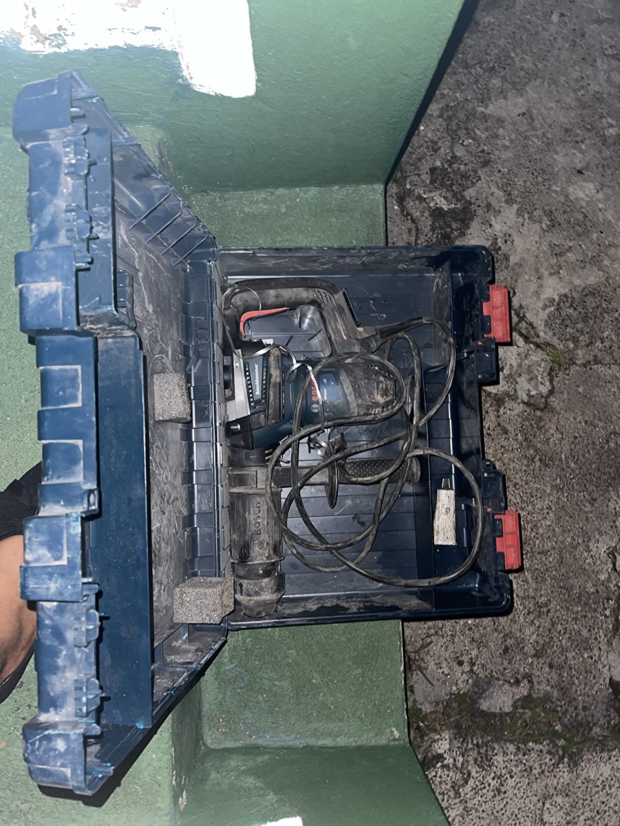 BOSCH RH540M SDS-max 1-9/16 In. Combination Hammer for Concrete customer photo 1