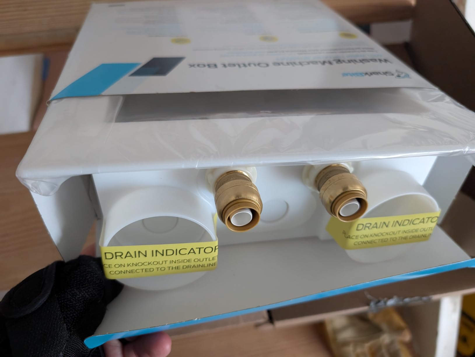 SharkBite Max 1/2 Inch x 3/4 Inch MHT Washing Machine Outlet Box with Water Hammer Arrestor, Push-to-Connect Brass Plumbing Fittings, PEX, Copper, CPVC, PE-RT, 25031 customer photo 2