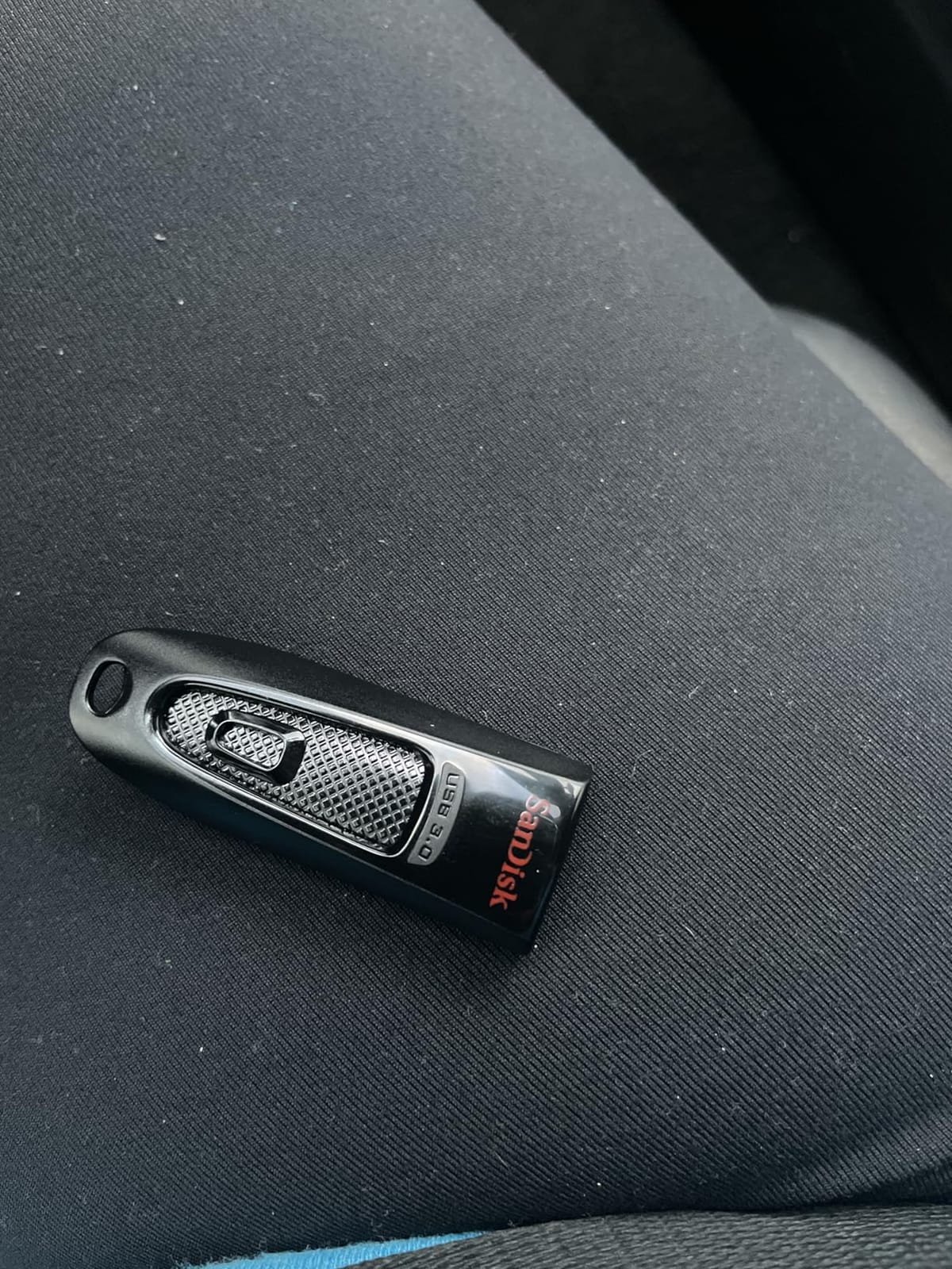 SANDISK 128GB Ultra USB 3.0 Flash Drive - SDCZ48-128G-U46, Black customer photo 1