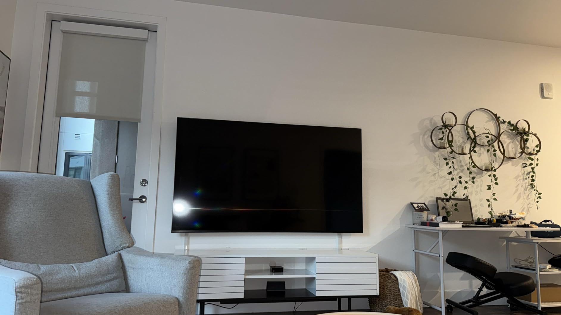 Mounting Dream TV Mount Fixed for Most 42-84 Inch Flat Screen TV UL Listed customer photo 2