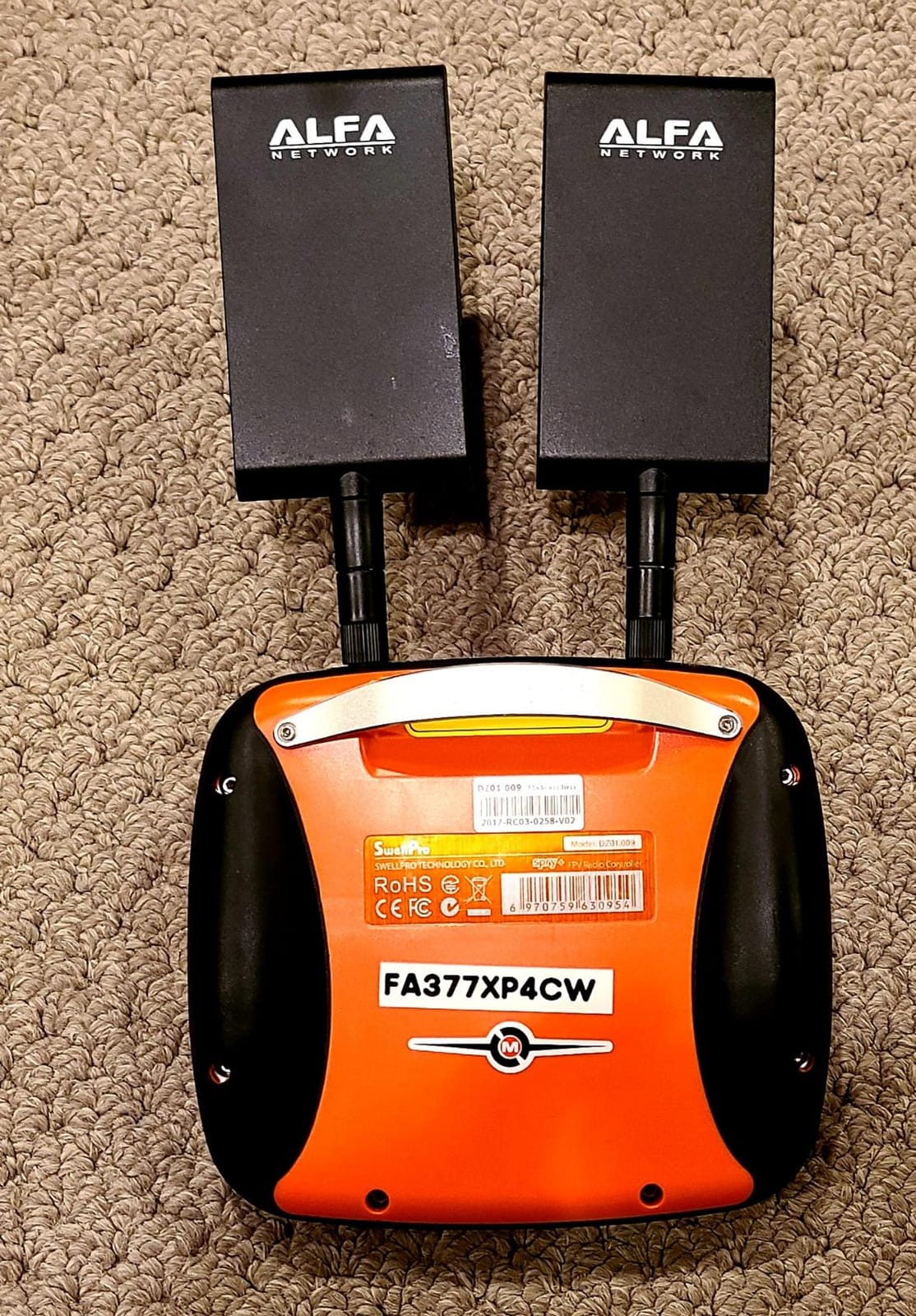 Alfa Network APA-M25 Dual Band 2.4GHz/5GHz 8 / 10dBi high gain Directional Indoor Panel Antenna with RP-SMA Connector (Compare to Asus WL-ANT-157) customer photo 2