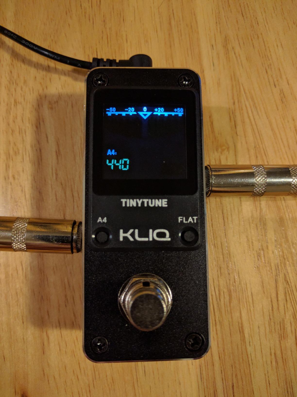 KLIQ TinyTune Pro Stage Tuner Pedal for Guitar & Bass, Mini Chromatic Pedal with True Bypass, Silent Switch, Flat Tuning, LED Display & Pitch Calibration (9V Power Supply Required) customer photo 2