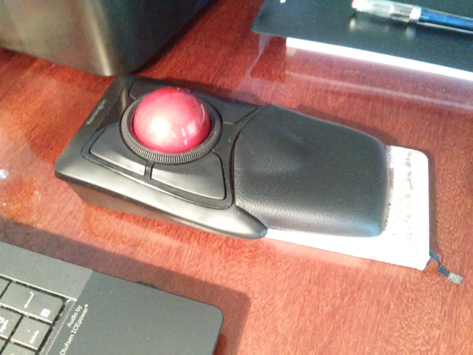 Kensington Expert Wireless Trackball Mouse (K72359WW) Black, 3.5