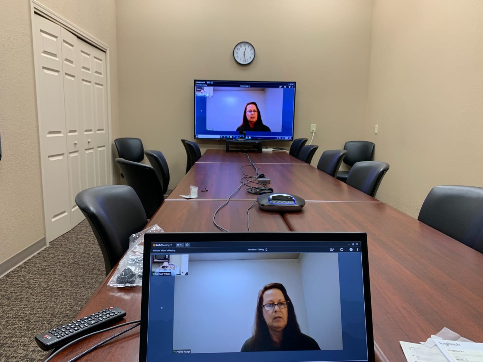 Logitech Group Video and Audio Conferencing System Big Meeting Rooms customer photo 1