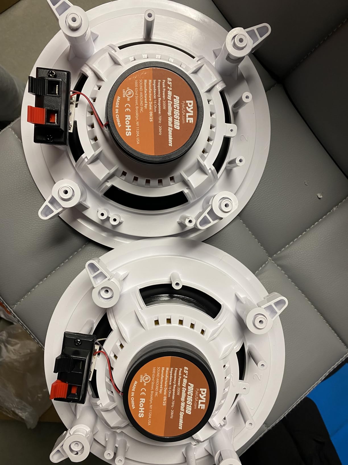 Pyle Pair 6.5” Flush Mount in-wall in-Ceiling 2-Way Home Speaker System Spring Loaded Quick Connections Dual Polypropylene Cone Polymer Tweeter Stereo Sound 200 Watts, White customer photo 2