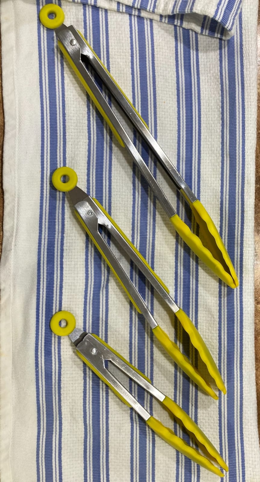 Kitchen Tongs - 12, 9 & 7 Inch Locking Silicone Tongs for Cooking, Set of 3 customer photo 1