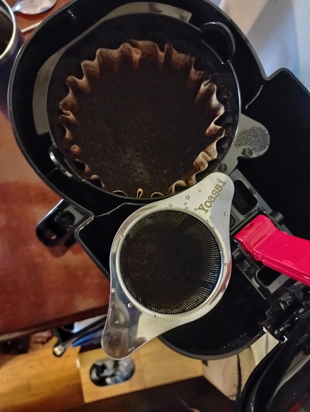 Extra Fine 18/8 Stainless Steel Tea Infuser Mesh Strainer with Large Capacity & Perfect Size Double Handles for Hanging on Teapots, Mugs, Cups to Steep Loose Leaf Tea and Coffee customer photo 1