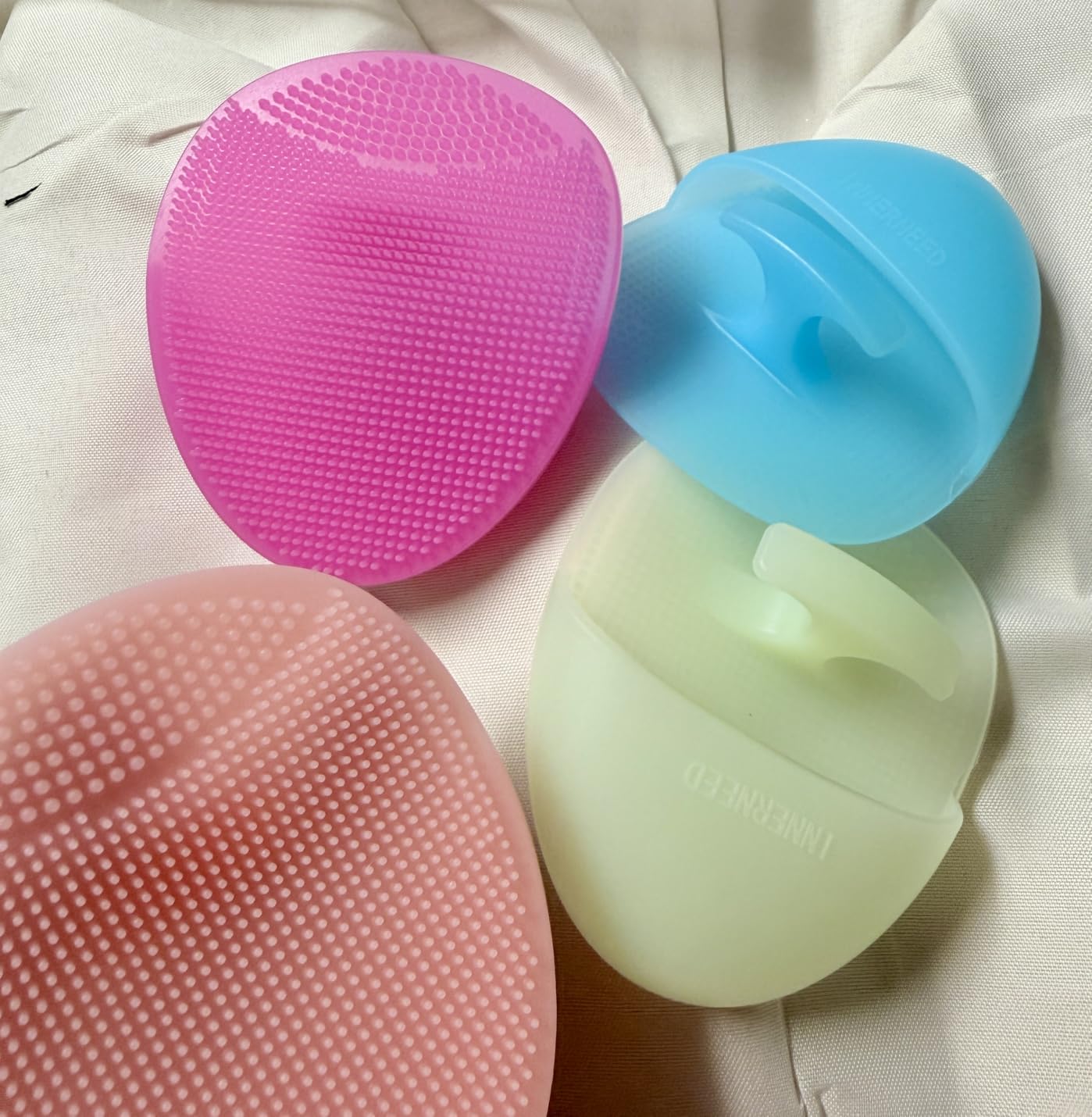 Super Soft Silicone Face Cleanser and Massager Brush Manual Facial Brush customer photo 1