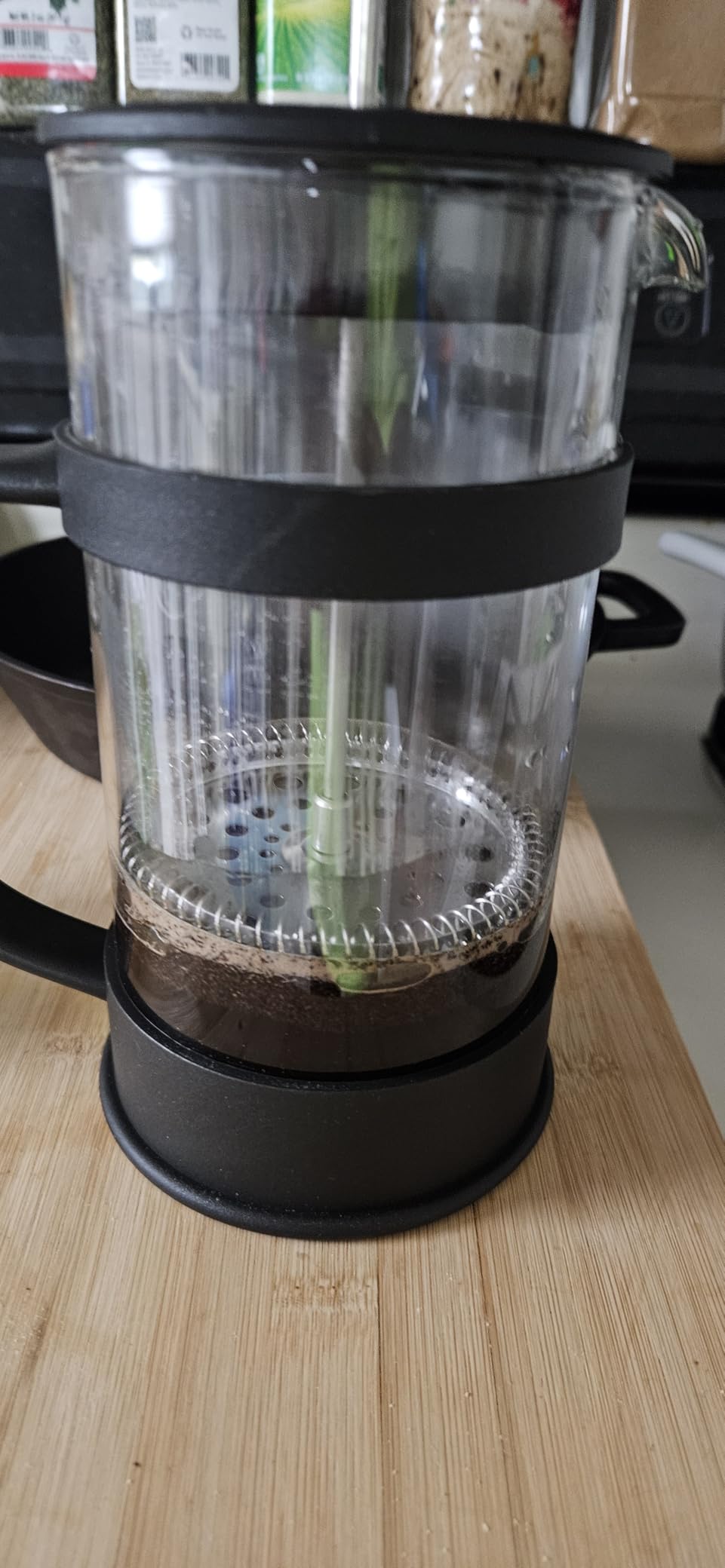 Utopia Kitchen Borosilicate Glass French Press Coffee Maker 34 Oz, Black customer photo 2